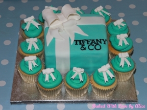 Tiffany-and-co-box-cake