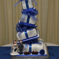 wonky wedding cake 1